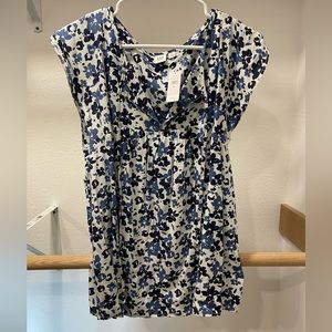 Gap NWT Floral Top